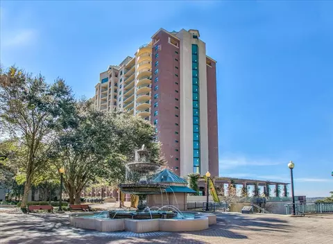300 S Duval St #804, Tallahassee, FL 32301