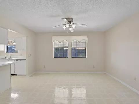 Living - 309 E Pace Dr, Perry, FL 32347 photo 1 of 5
