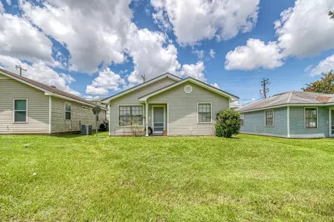306 Belmont Rd, Tallahassee, FL 32301