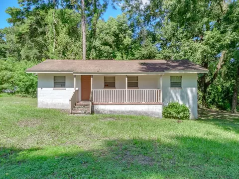 262 Bermuda Rd, Tallahassee, FL 32312