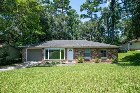 1824 Doric Dr, Tallahassee, FL 32303