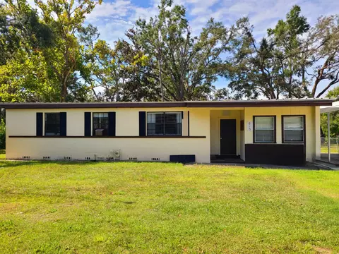 613 W Veterans Dr, Perry, FL 32347 photo 2