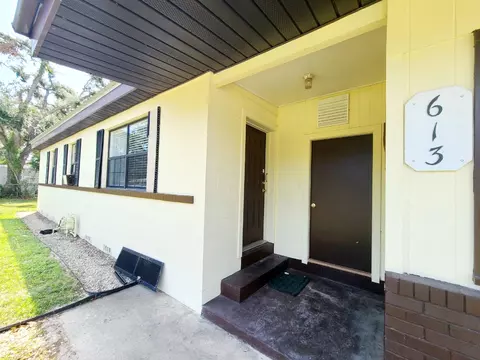 613 W Veterans Dr, Perry, FL 32347 photo 5