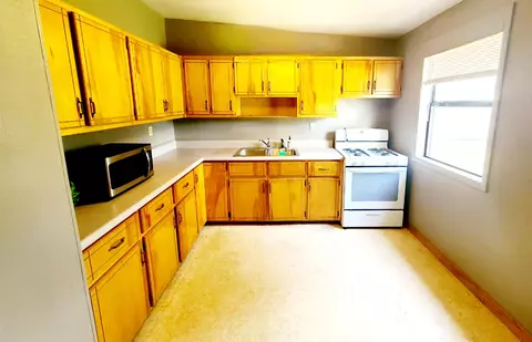 613 W Veterans Dr, Perry, FL 32347 photo 10