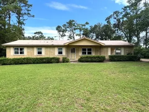 3130 Louise St, Tallahassee, FL 32304