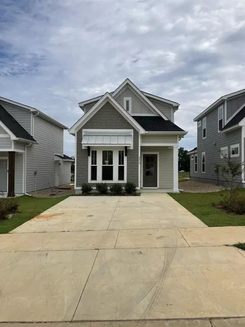3716 Meadow Vista Ln, Tallahassee, FL 32308
