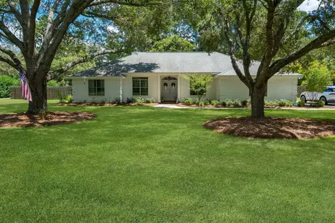 6027 Quail Ridge Dr, Tallahassee, FL 32312