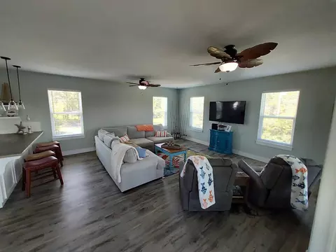 Living - 261 River Rd, Carrabelle, FL 32322 photo 2 of 2