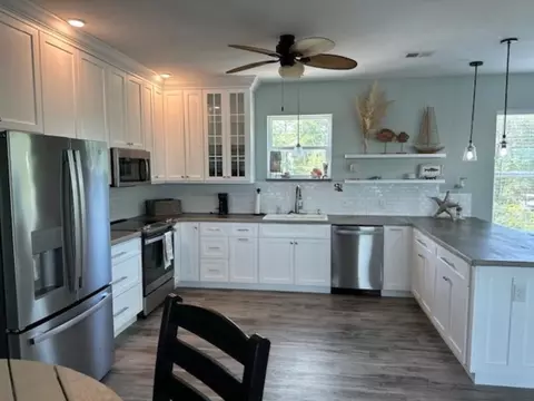 Kitchen - 261 River Rd, Carrabelle, FL 32322 photo 2 of 2