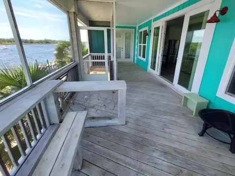Exterior - 261 River Rd, Carrabelle, FL 32322 photo 2 of 2