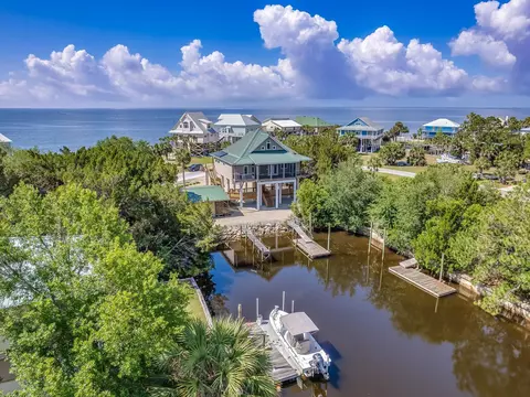 156 Beaty Taff, Crawfordville, FL 32327
