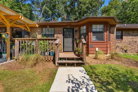 1567 San Luis Rd, Tallahassee, FL 32304