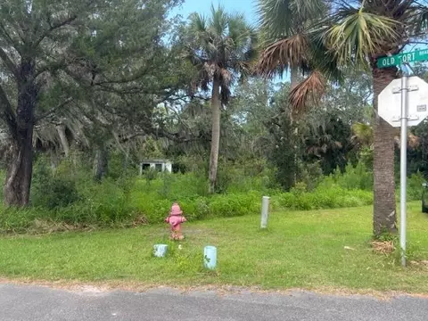 34 Union St, Saint Marks, FL 32355 photo 3