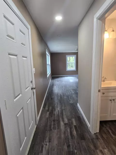 Entry Way - 1059 Glennis Cruce, Perry, FL 32347 photo 1 of 1