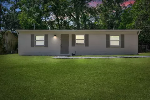 1516 Viscount Ave, Tallahassee, FL 32304