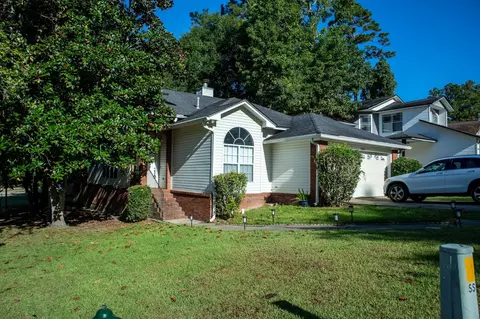 3820 Mcfarlane Dr, Tallahassee, FL 32303
