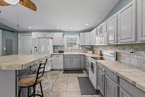 2481 Sea Meadows Dr, Perry, FL 32348 photo 7