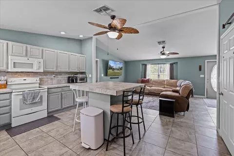 2481 Sea Meadows Dr, Perry, FL 32348 photo 6