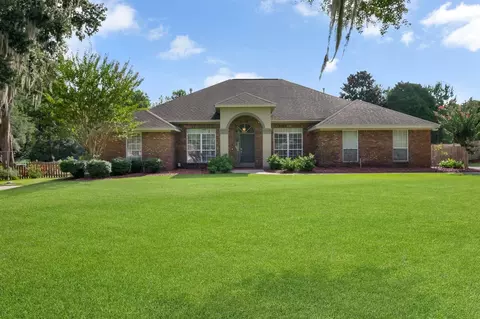 6367 Belgrand Dr, Tallahassee, FL 32312