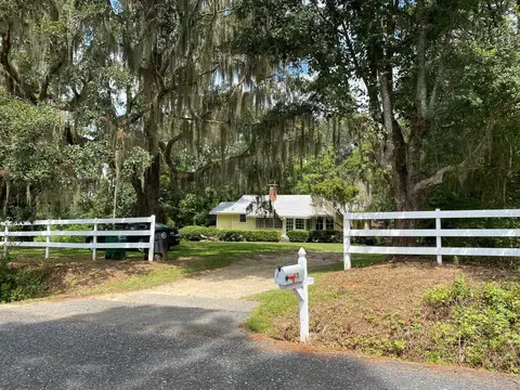 16176 Sunray Rd, Tallahassee, FL 32309
