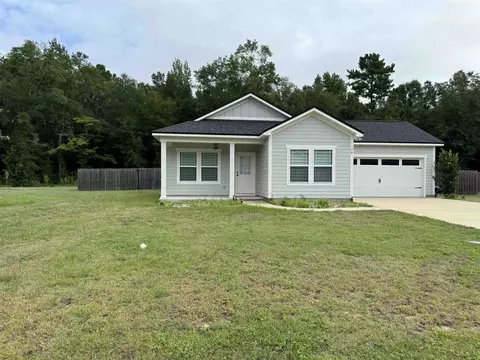 106 Linzy Store Rd, Crawfordville, FL 32327