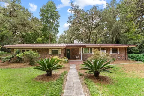 3216 Lakeshore Dr, Tallahassee, FL 32312