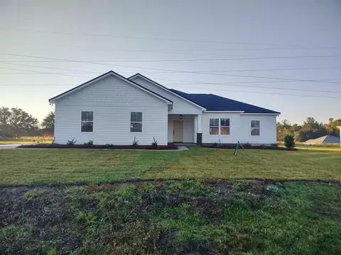 1600 Beaver Creek Dr, Havana, FL 32333