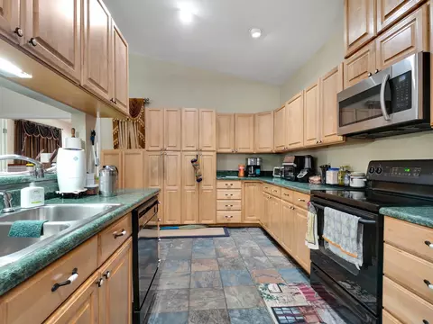 Kitchen - 110 Judson Dr, Perry, FL 32348 photo 4 of 4