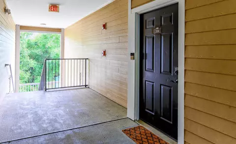 2801 Chancellorsville Dr #334, Tallahassee, FL 32312