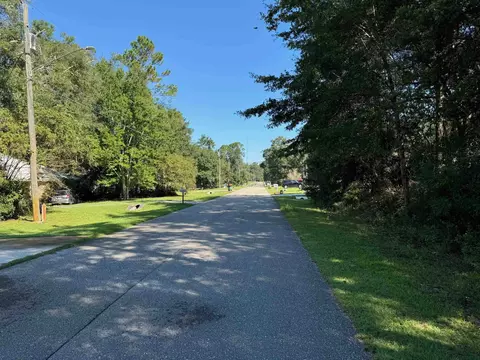 Nnn Shadow Oak Circle, Crawfordville, FL 32327