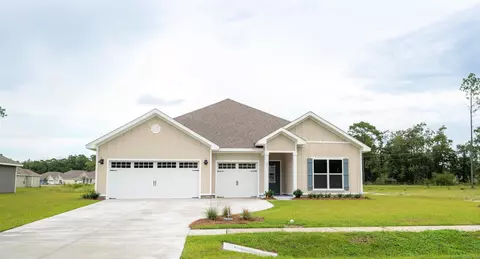 21 Manchester Dr, Crawfordville, FL 32327