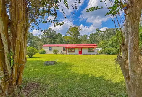 476 Jim Taylor Rd, Quincy, FL 32351