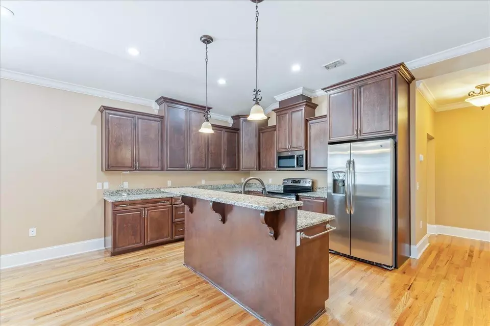 Kitchen - 2594 Halleck Ln, Tallahassee, FL 32312 photo 1 of 3