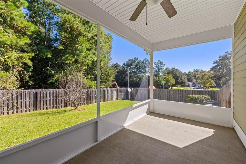 Exterior - 2594 Halleck Ln, Tallahassee, FL 32312 photo 6 of 13