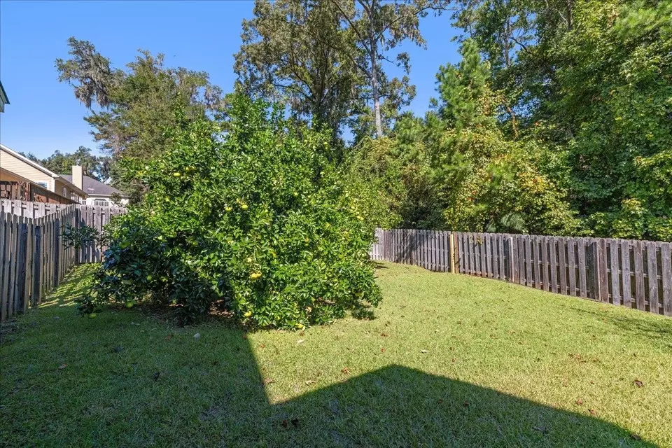 Exterior - 2594 Halleck Ln, Tallahassee, FL 32312 photo 8 of 13