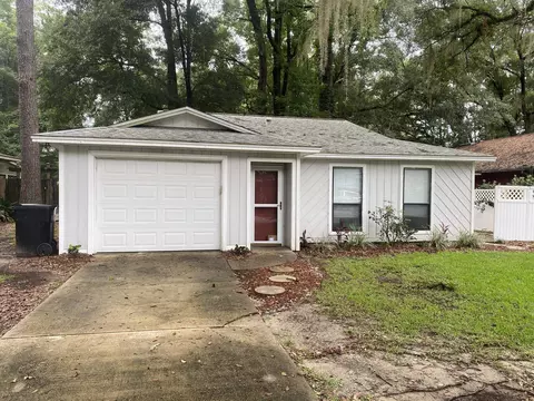 2919 Bay Shore Dr, Tallahassee, FL 32309