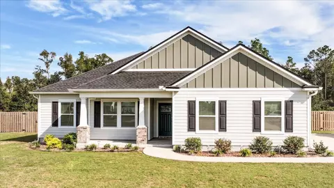 18 Brooks Dr, Crawfordville, FL 32327