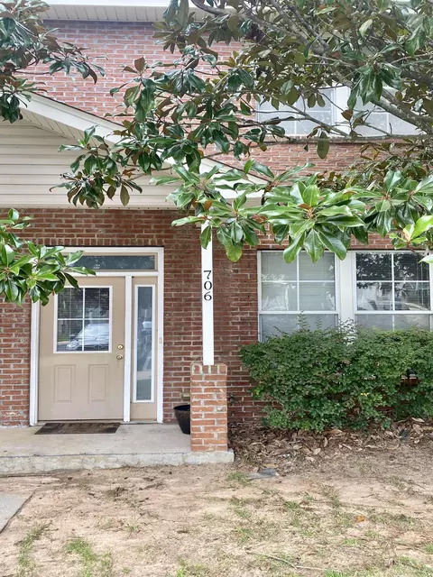 2014 Midyette Rd #706, Tallahassee, FL 32301