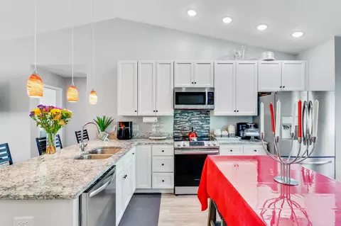 Kitchen - 458 Mae Cato Dr, Midway, FL 32343 photo 4 of 4