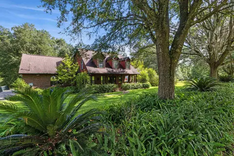 5682 Adrienne Dr, Tallahassee, FL 32311