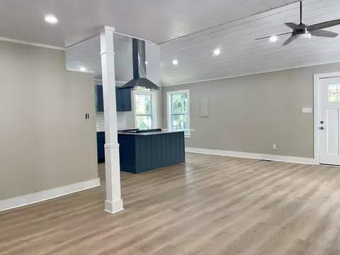 Living - 30 City Park, Saint Marks, FL 32355 photo 3 of 3
