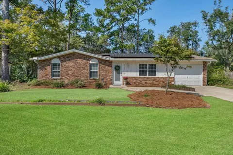 2140 Portsmouth Cir, Tallahassee, FL 32311