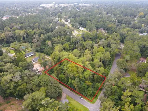407 Forest Dr, Quincy, FL 32351
