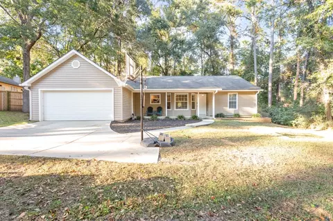1891 Folkstone Rd, Tallahassee, FL 32312