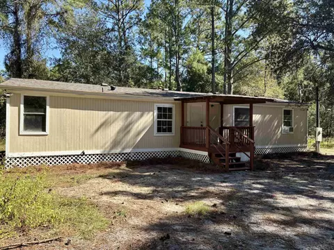 59 Dinosaur Ln, Sopchoppy, FL 32358