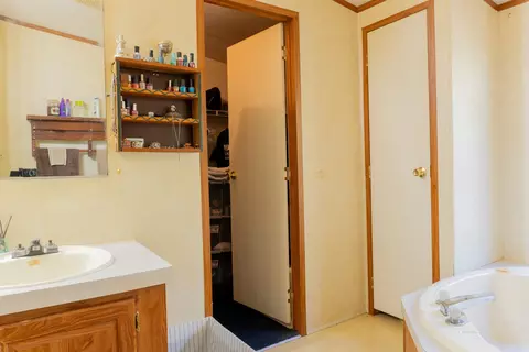 225 NE Champion Loop, Lee, FL 32059 photo 28