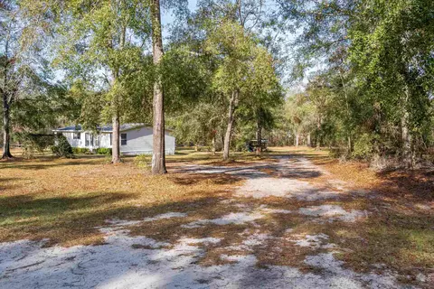 225 NE Champion Loop, Lee, FL 32059 photo 5