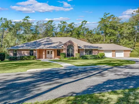860 Rehwinkel Rd, Crawfordville, FL 32327