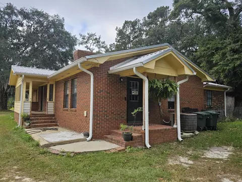 236 Bermuda Rd, Tallahassee, FL 32312