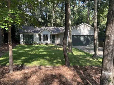 8789 Minnow Creek Dr, Tallahassee, FL 32312